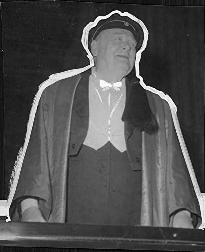 Реколта снимка на министър-председателя на Великобритания Уинстън Чърчил.