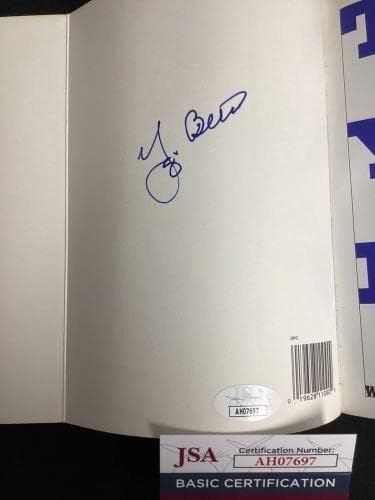 Книга с автограф Йога Берры The Yogi Книга Мека корица HOF Бейзболен автограф JSA - MLB С автограф Разни