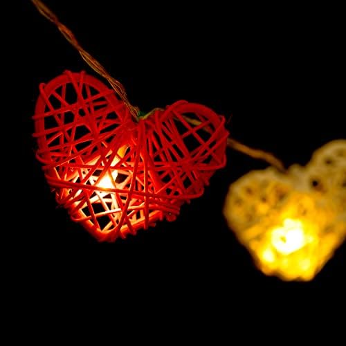 Giga Gud Червена Лампа във формата на Сърце, Венец за Св. Валентин, Декорация във формата на Сърце, работещи на Батерии,
