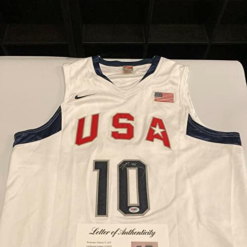 Кобе Брайънт подписа Истинска Фланелка на националния отбор на САЩ за Олимпийските игри 2008 година С логото на PSA DNA COA -
